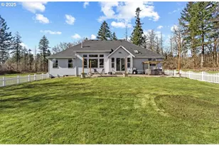 8811 NE 212th Ave, Vancouver, WA 98682 - Photo 3