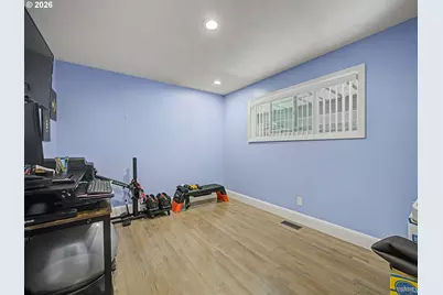 25 NE 192nd Ave, Portland, OR 97230 - Photo 19