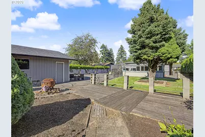 25 NE 192nd Ave, Portland, OR 97230 - Photo 41