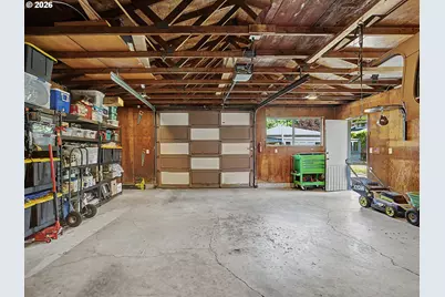 25 NE 192nd Ave, Portland, OR 97230 - Photo 43