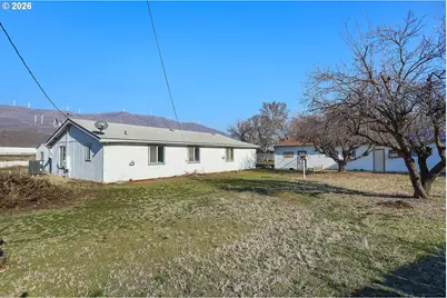 406 First St, Rufus, OR 97050 - Photo 27
