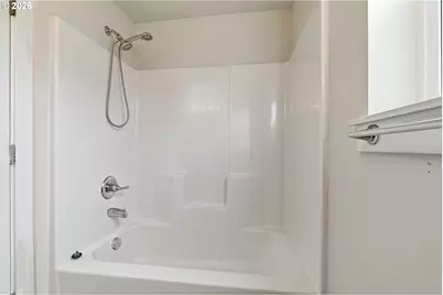 3223 SE 122nd Ave, Portland, OR 97236 - Photo 33