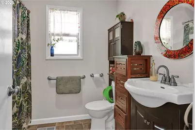 1210 E 38th Ave, Eugene, OR 97405 - Photo 35