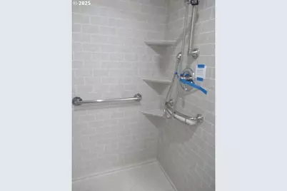 4704 Dusty Pl, Salem, OR 97305 - Photo 15