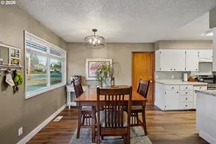 716 C St, Washougal, WA 98671 - Photo 9