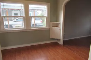 370 W B St, Lebanon, OR 97355 - Photo 9