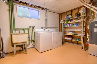 6843 N Swift St, Portland, OR 97203 - Photo 25