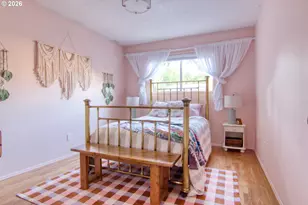 6843 N Swift St, Portland, OR 97203 - Photo 13