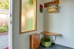 6843 N Swift St, Portland, OR 97203 - Photo 27
