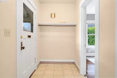 2611 SE 49th Ave, Portland, OR 97206 - Photo 5