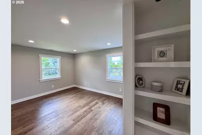 3716 NE 114th Ave, Portland, OR 97220 - Photo 11