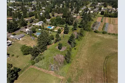 Se Armstrong Cir, Happy Valley, OR 97089 - Photo 3