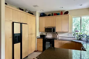 11450 SW Capitol Hwy, Portland, OR 97219 - Photo 13