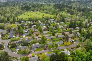 2800 Rainier Pl, West Linn, OR 97068 - Photo 35
