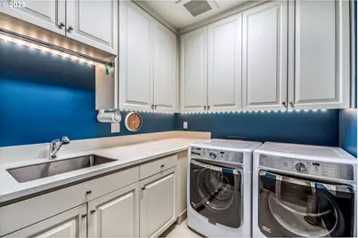 5511 SE Scenic Ln #200, Vancouver, WA 98661 - Photo 35