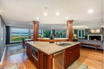 5511 SE Scenic Ln #200, Vancouver, WA 98661 - Photo 9