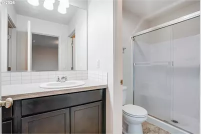 2240 SE 16th St, Gresham, OR 97080 - Photo 17