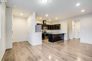 2240 SE 16th St, Gresham, OR 97080 - Photo 3