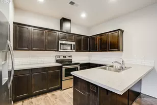 2240 SE 16th St, Gresham, OR 97080 - Photo 5