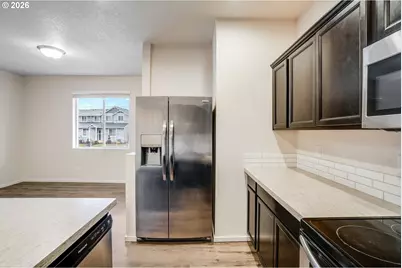 2240 SE 16th St, Gresham, OR 97080 - Photo 7