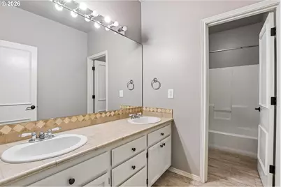 10445 SE 147th Ave, Happy Valley, OR 97086 - Photo 33