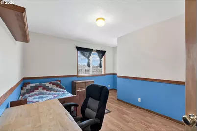 2795 NE Lorie Dr, Hillsboro, OR 97124 - Photo 27