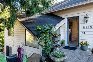 11896 SE Kehrli Dr, Milwaukie, OR 97222 - Photo 1