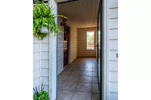 11896 SE Kehrli Dr, Milwaukie, OR 97222 - Photo 3