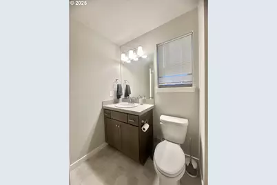 1396 Daylily St, Woodburn, OR 97071 - Photo 27