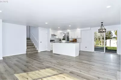 14915 SE Woodward St, Portland, OR 97236 - Photo 13