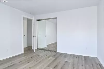 14915 SE Woodward St, Portland, OR 97236 - Photo 23