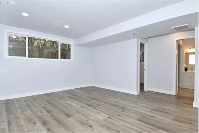 14915 SE Woodward St, Portland, OR 97236 - Photo 31