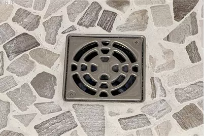 14915 SE Woodward St, Portland, OR 97236 - Photo 41