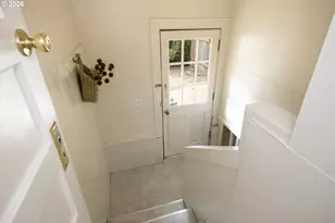 946 SE Nehalem St, Portland, OR 97202 - Photo 23