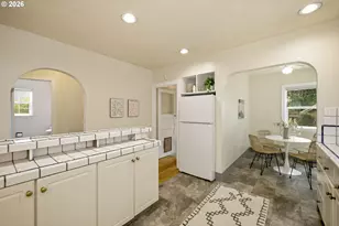 946 SE Nehalem St, Portland, OR 97202 - Photo 13