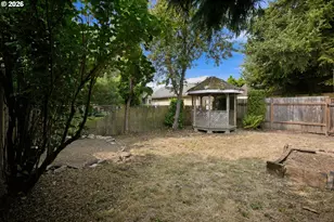 946 SE Nehalem St, Portland, OR 97202 - Photo 33