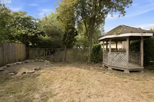 946 SE Nehalem St, Portland, OR 97202 - Photo 37