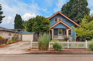245 W Berkeley St, Gladstone, OR 97027 - Photo 1