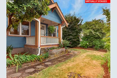245 W Berkeley St, Gladstone, OR 97027 - Photo 5