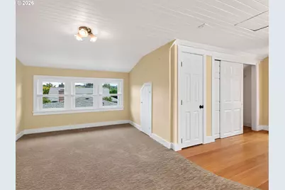 245 W Berkeley St, Gladstone, OR 97027 - Photo 19