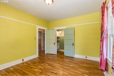 837 SE Blakeley Ave, Roseburg, OR 97470 - Photo 35