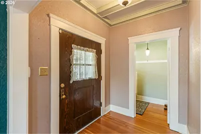 837 SE Blakeley Ave, Roseburg, OR 97470 - Photo 11