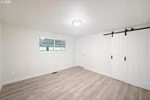 2617 N Argyle St, Portland, OR 97217 - Photo 9