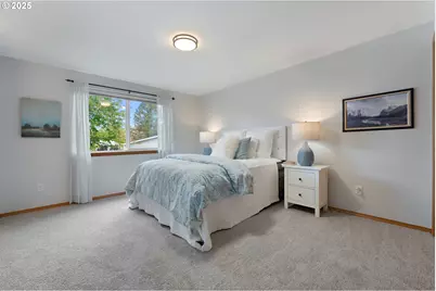 1029 SW View Crest Dr, Dundee, OR 97115 - Photo 17