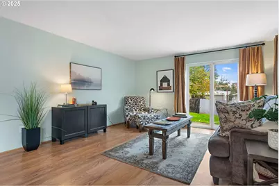 1029 SW View Crest Dr, Dundee, OR 97115 - Photo 3