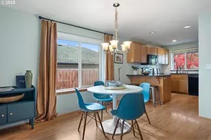 1029 SW View Crest Dr, Dundee, OR 97115 - Photo 7