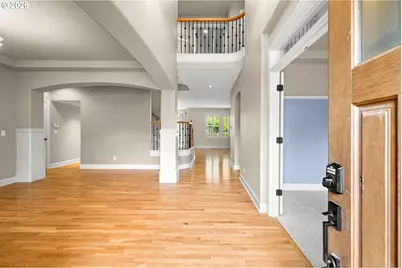 2990 Sunbreak Ln, West Linn, OR 97068 - Photo 5