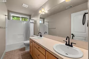 2990 Sunbreak Ln, West Linn, OR 97068 - Photo 21