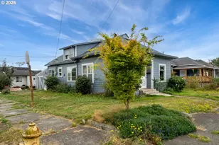 2315 8th St, Tillamook, OR 97141 - Photo 1