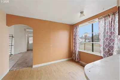 2315 8th St, Tillamook, OR 97141 - Photo 7